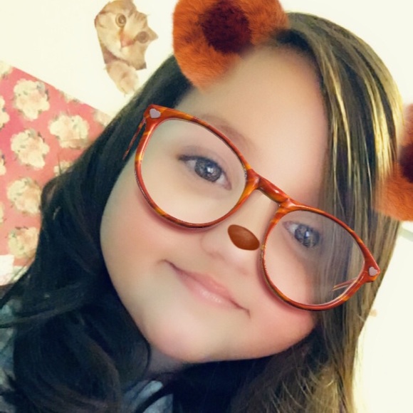 Meet your Posher, Leena - Picture 1 of 1